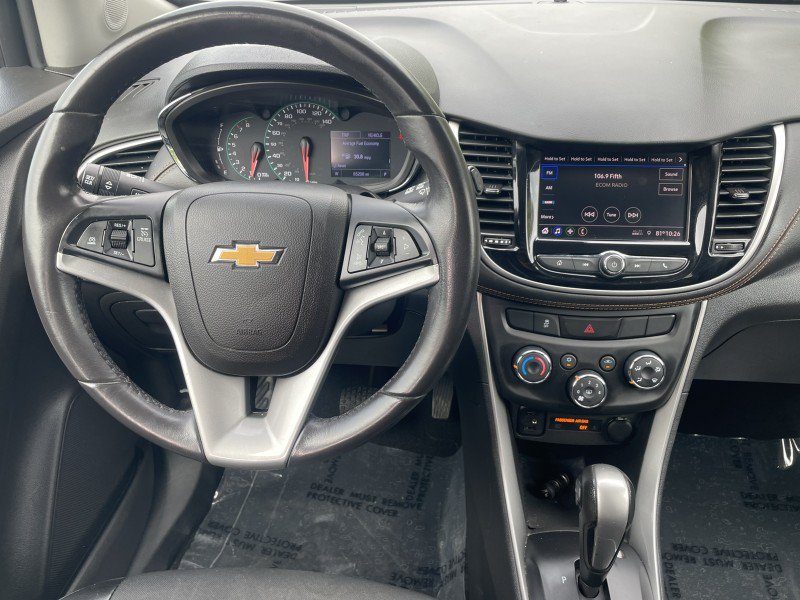 Used 2020 Chevrolet Trax LT w/ Driver Confidence Package AWD/4WD image 14