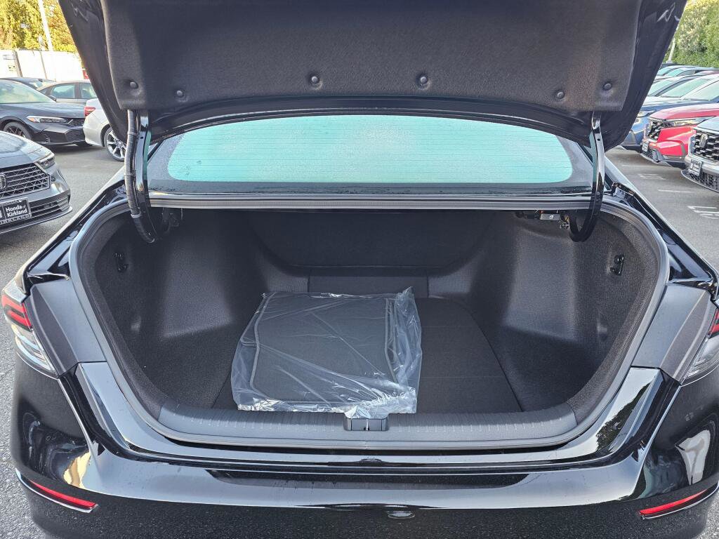 New 2026 Honda Accord LX image 10