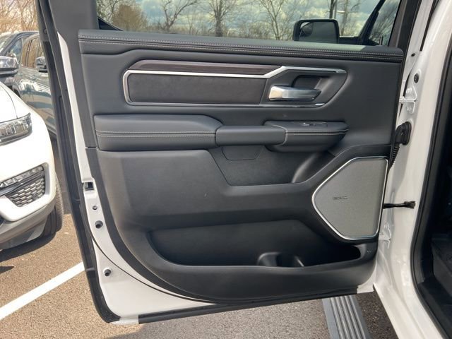 Used 2026 RAM 1500 Laramie w/ Night Edition image 23