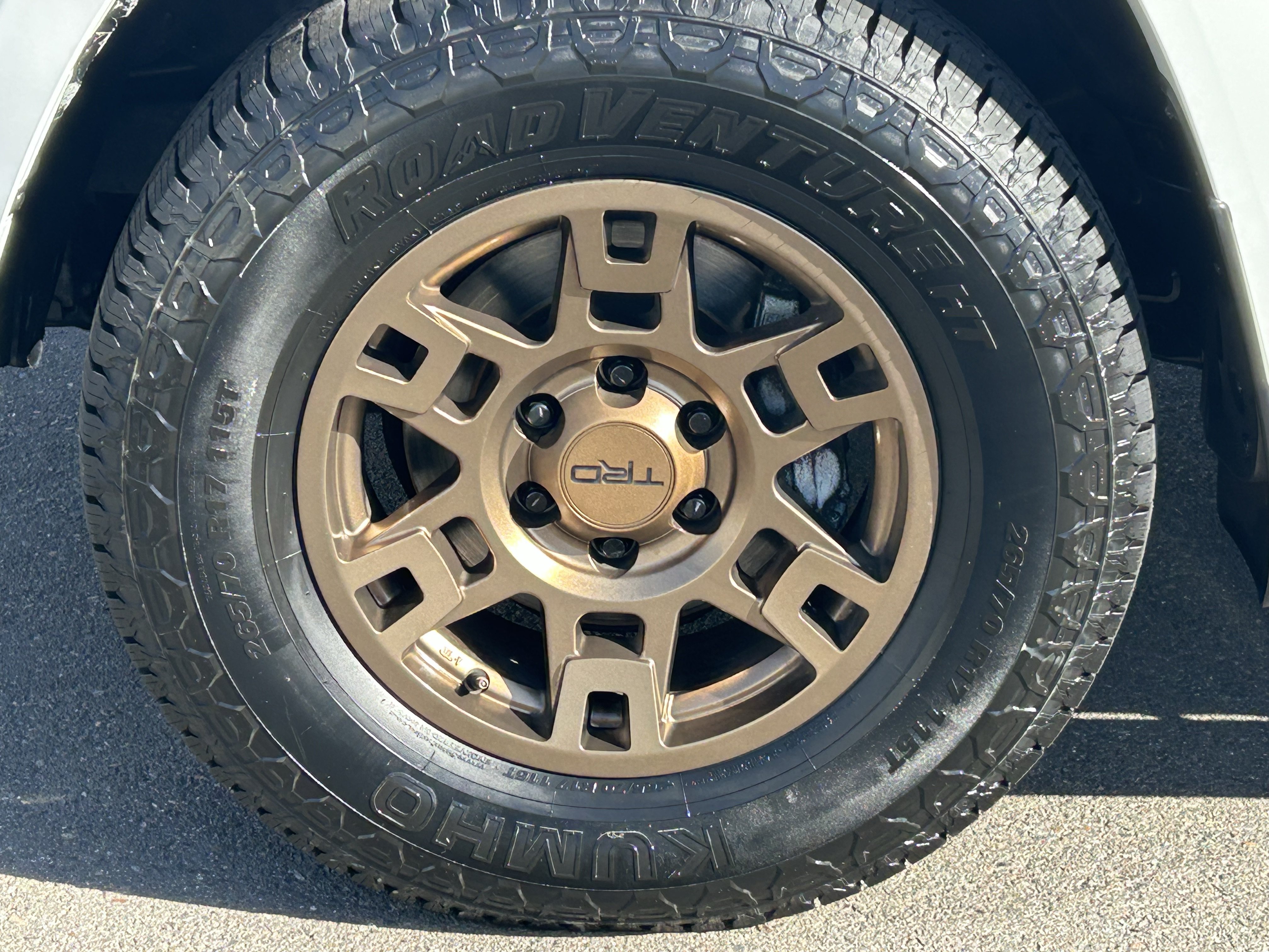 Certified 2024 Toyota 4Runner SR5 Premium RWD image 8