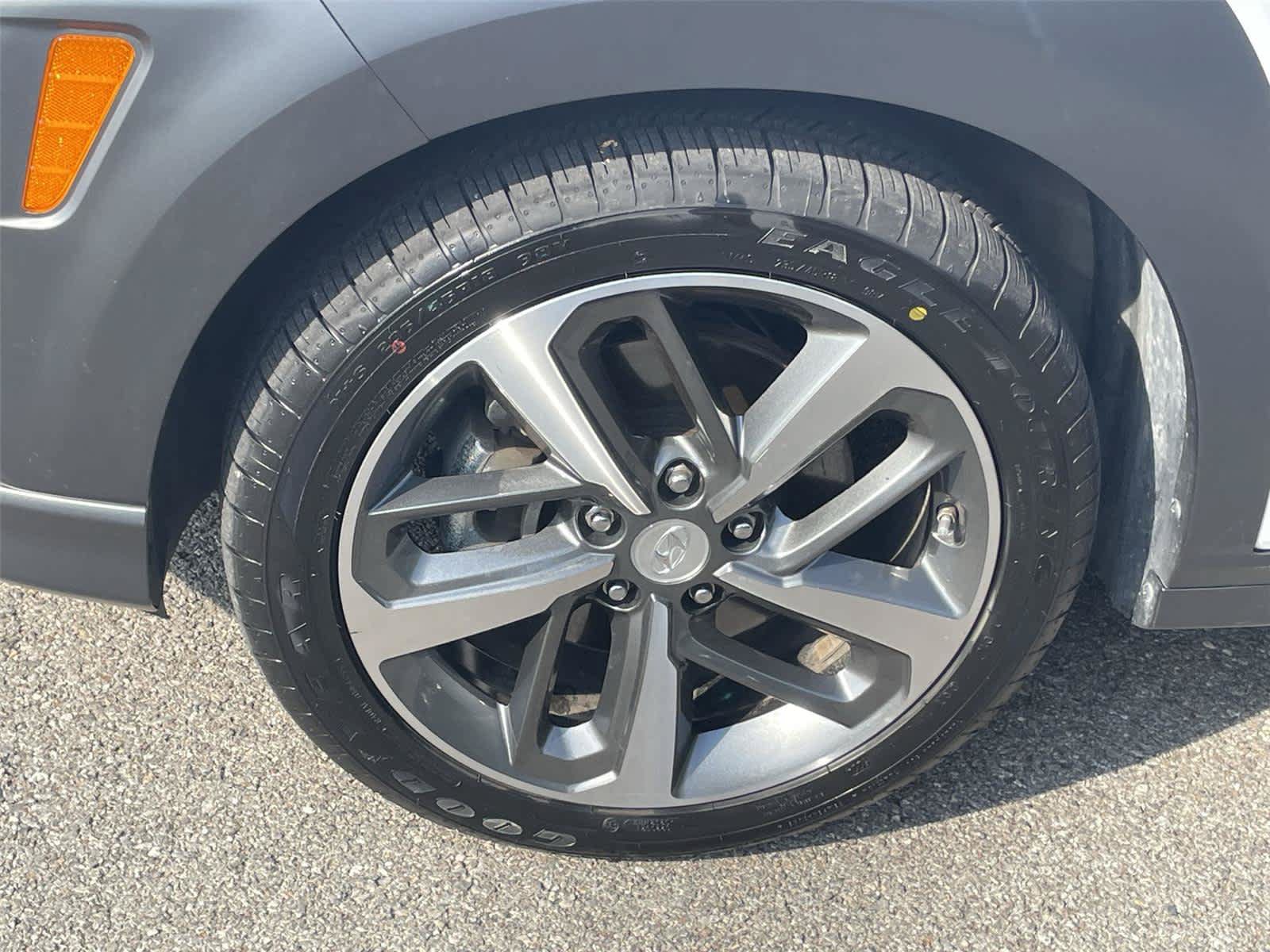 Used 2020 Hyundai Kona Ultimate AWD/4WD image 11