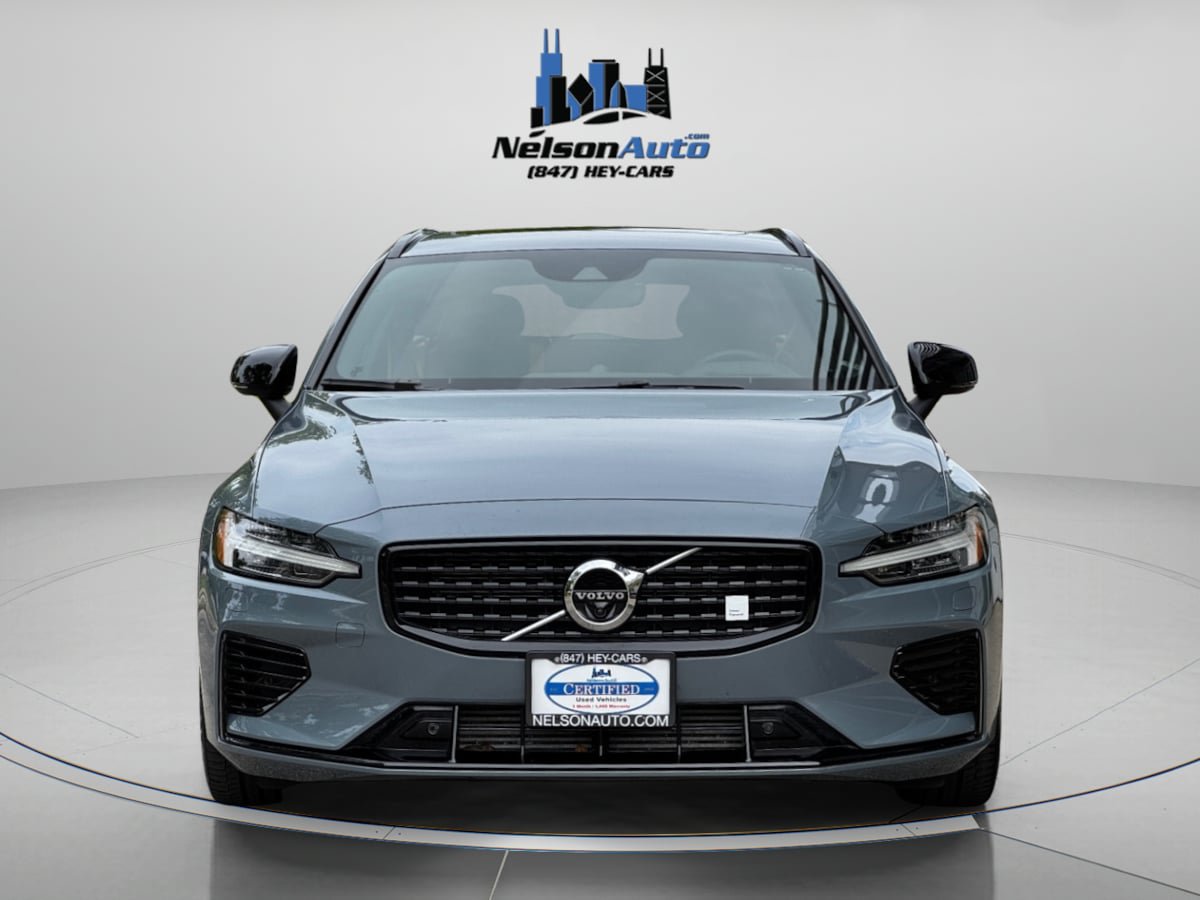 Used 2022 Volvo V60 T8 Polestar AWD/4WD image 12