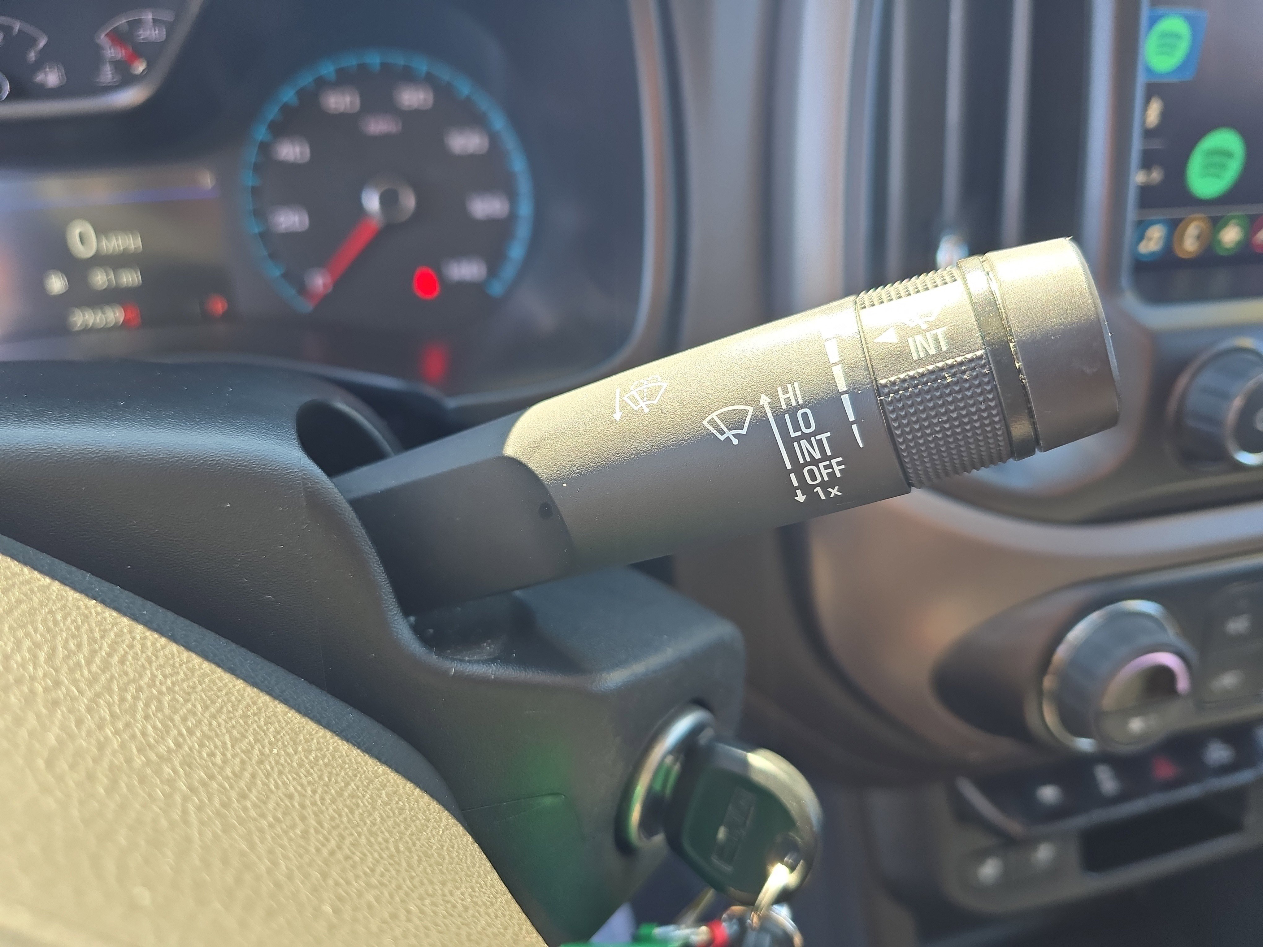 Used 2022 GMC Canyon AT4 image 25