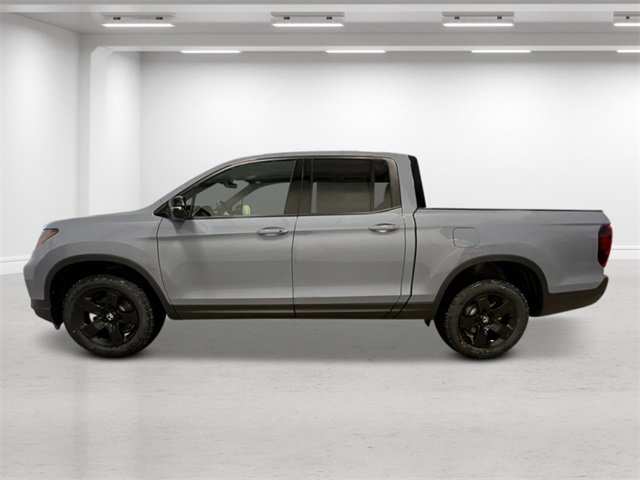 New 2026 Honda Ridgeline Black Edition image 2