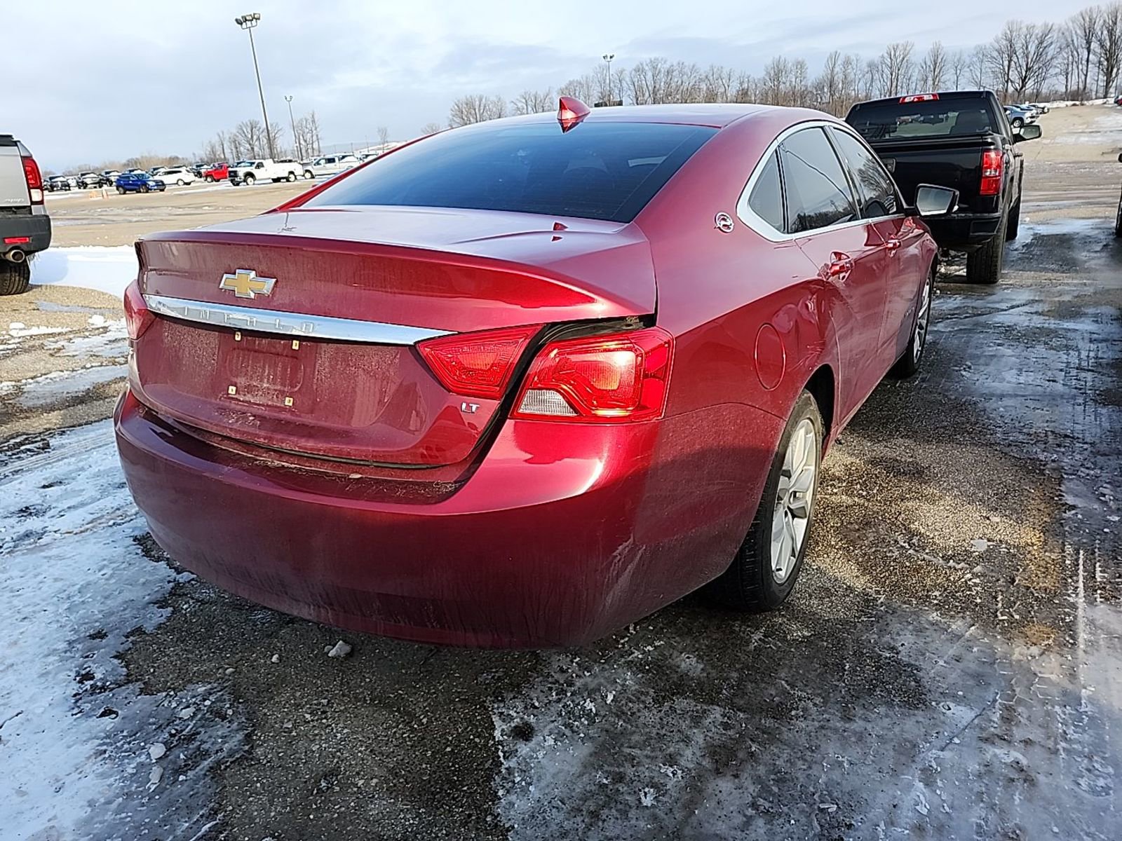 Used 2018 Chevrolet Impala LT image 3