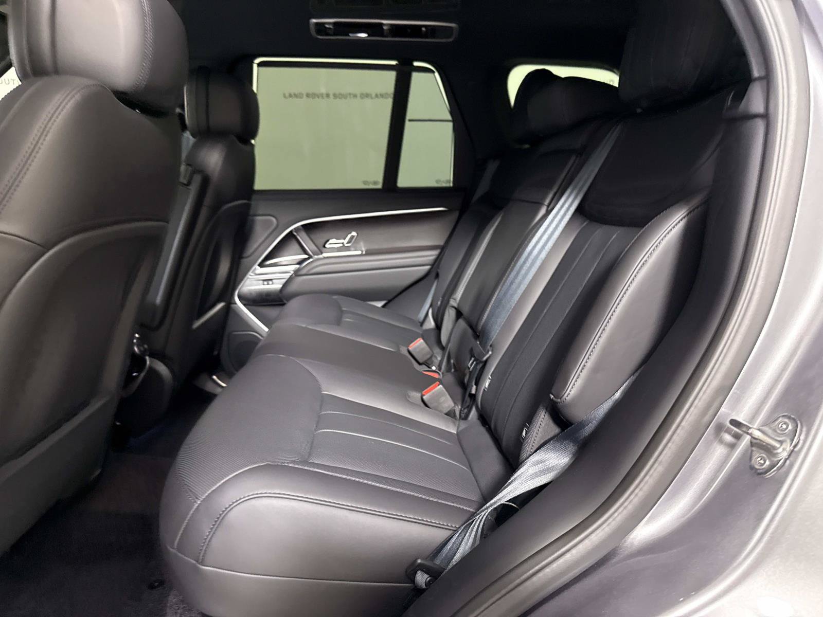 New 2026 Land Rover Range Rover SE AWD/4WD image 14