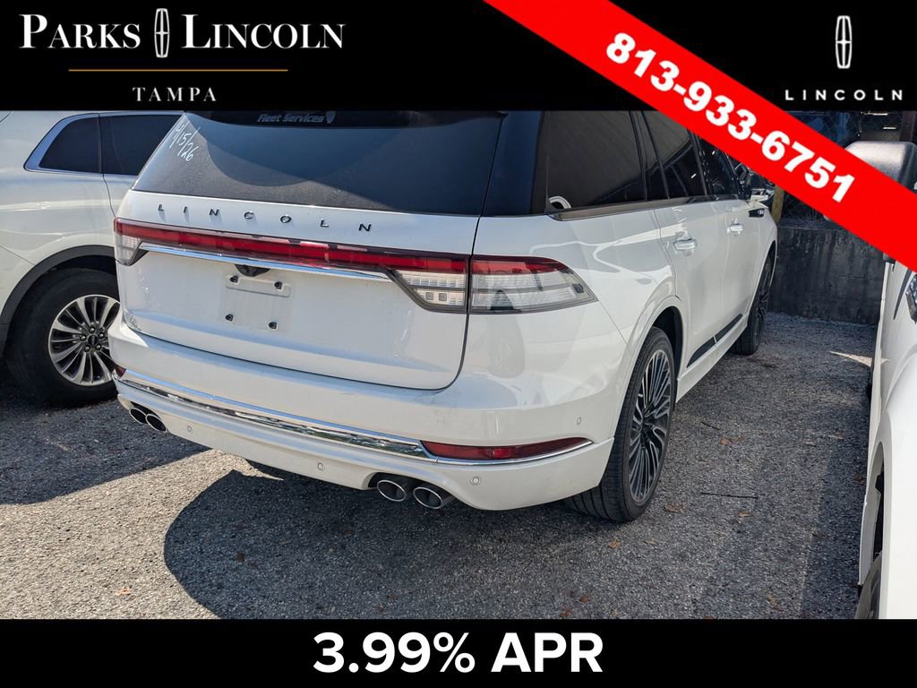 Used 2023 Lincoln Aviator Black Label AWD/4WD image 9