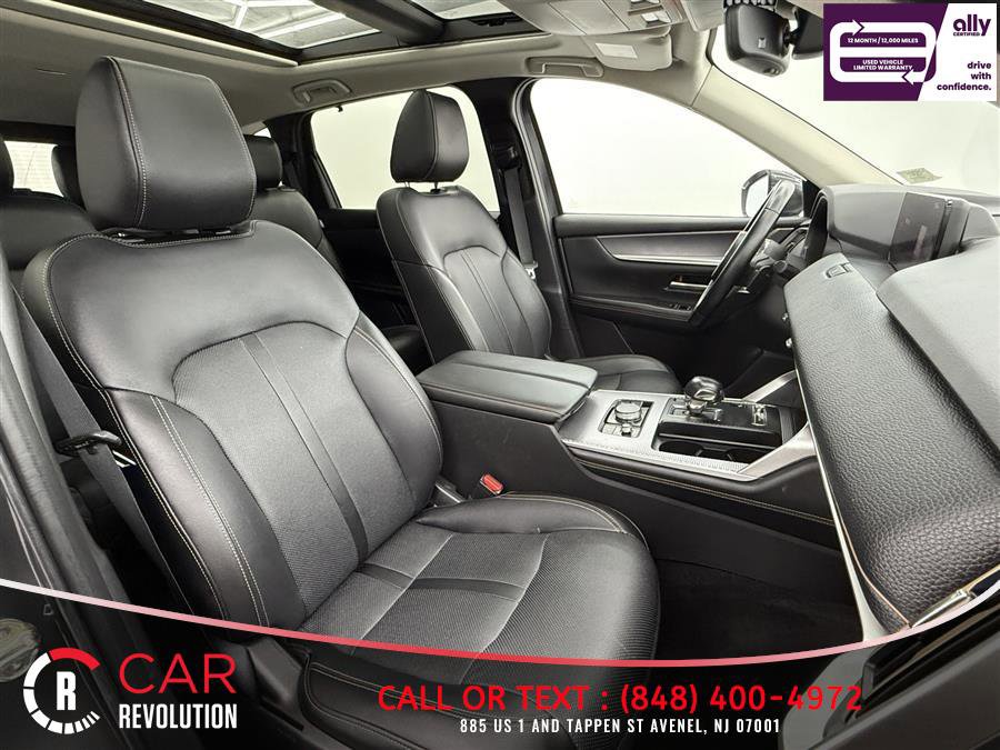 Used 2024 MAZDA CX-90 Plug-In Hybrid w/ Premium Pkg image 59