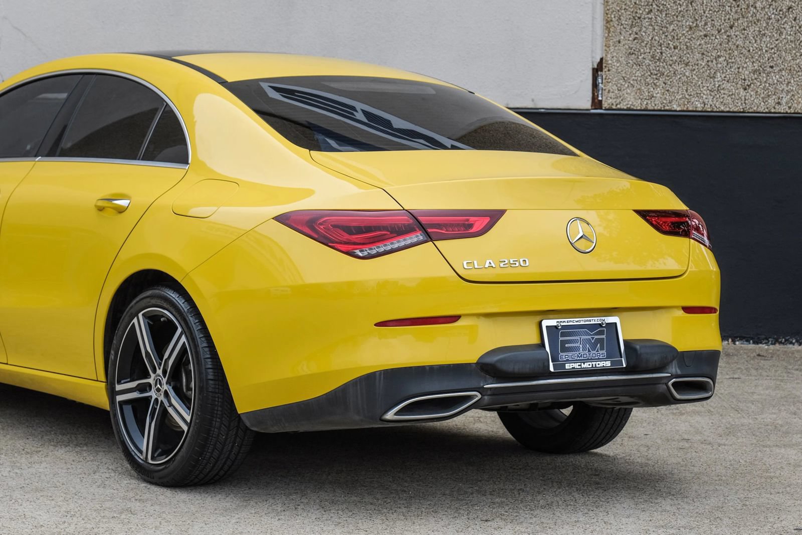Used 2022 Mercedes-Benz CLA 250 image 13