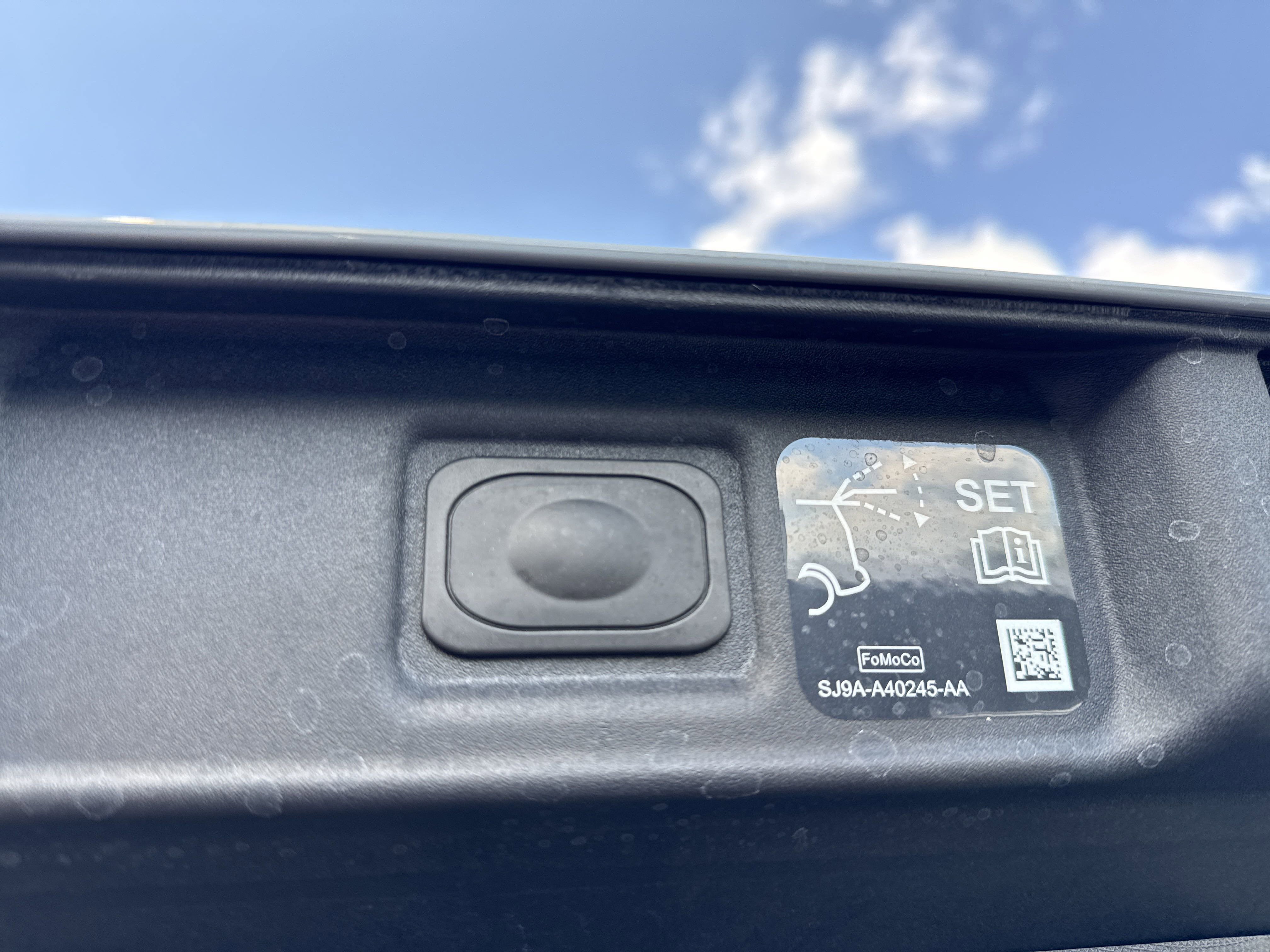 New 2025 Ford Mustang Mach-E Premium w/ Sport Appearance Package AWD/4WD image 27