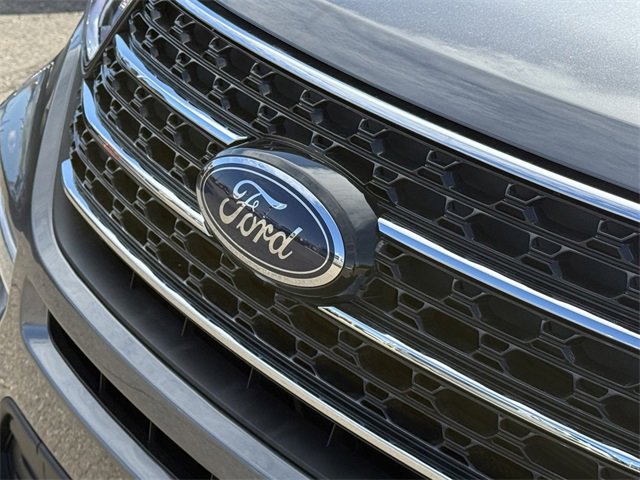 Certified 2022 Ford Explorer XLT w/ Equipment Group 202A image 25