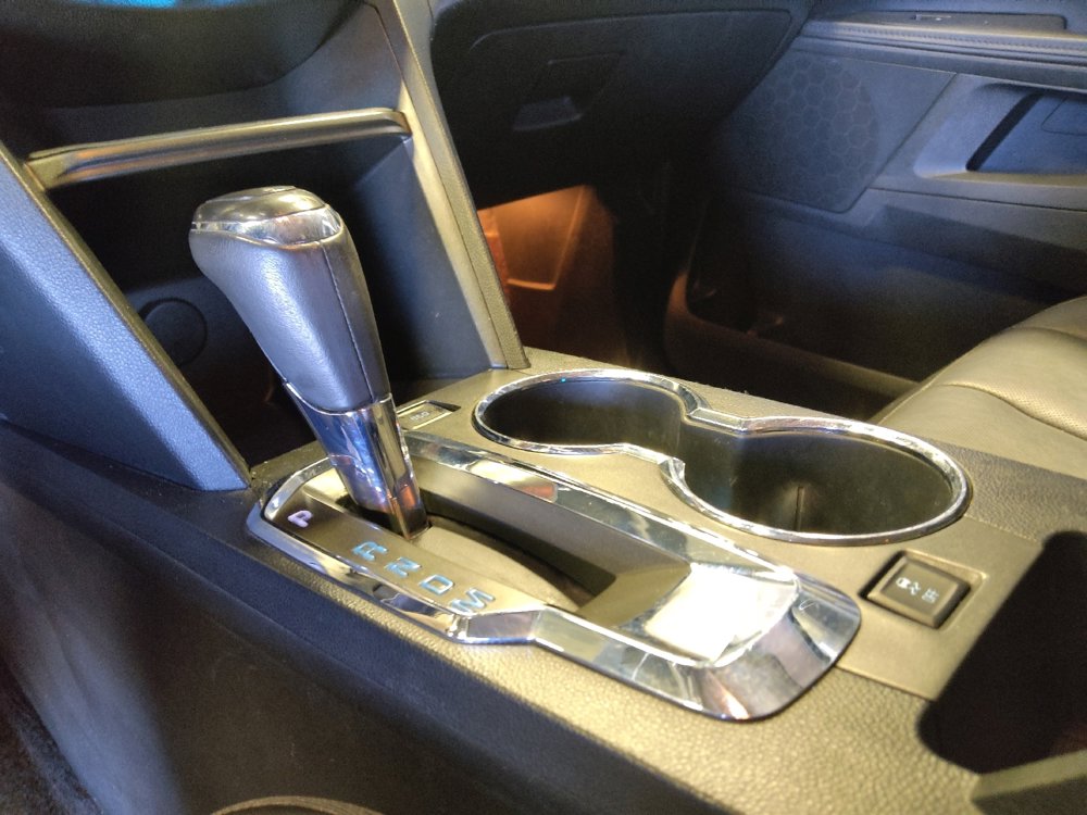 Used 2016 Chevrolet Equinox LTZ w/ Enhanced Convenience Package AWD/4WD image 26