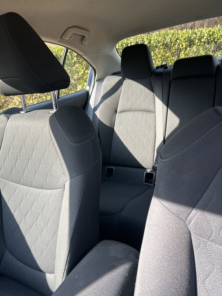 Used 2020 Toyota Corolla LE image 15