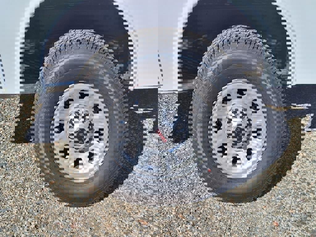 New 2025 GMC Sierra 2500 Pro w/ Snow Plow Prep/Camper Package image 6