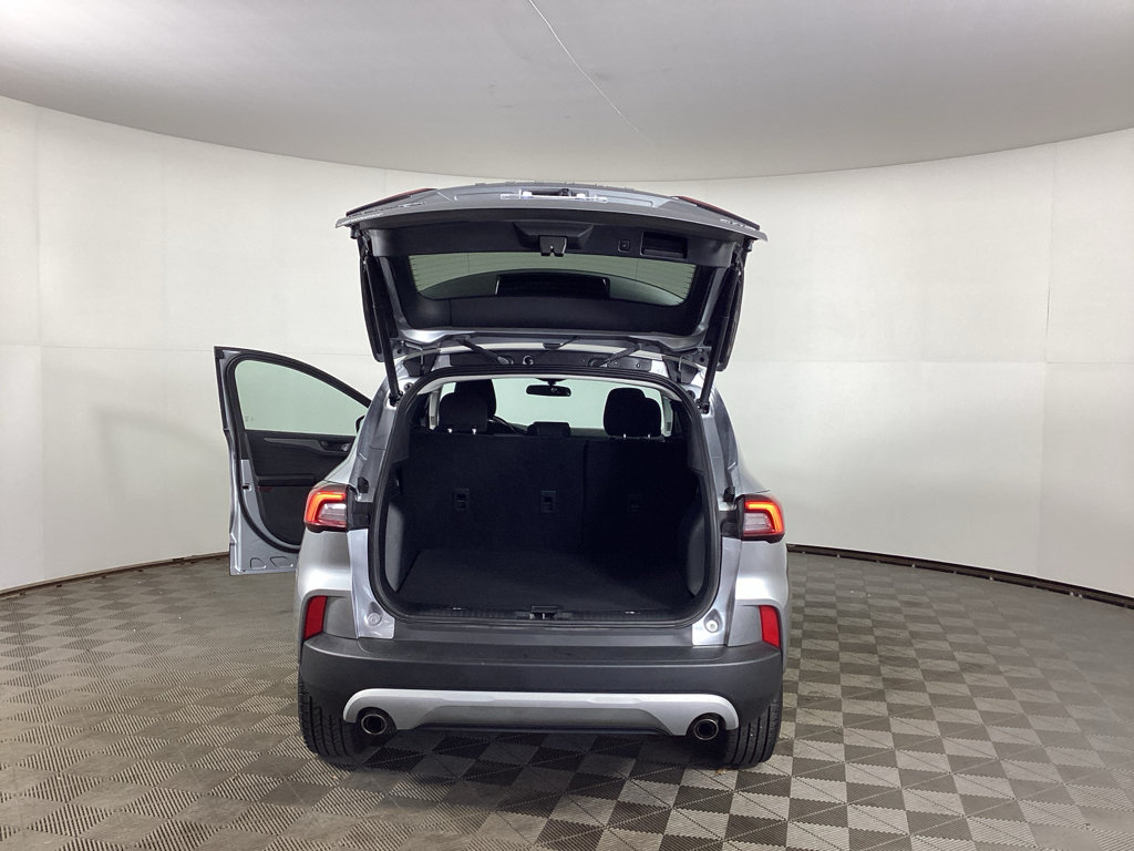 Used 2023 Ford Escape Active AWD/4WD image 32