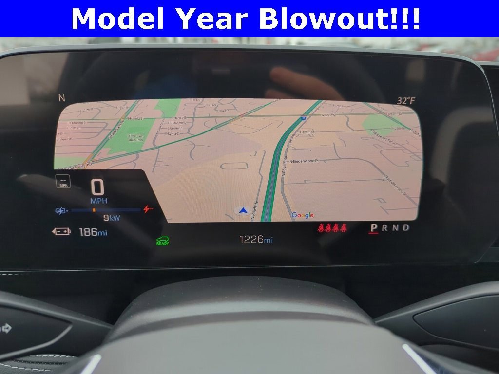 New 2024 Chevrolet Blazer EV LT image 17