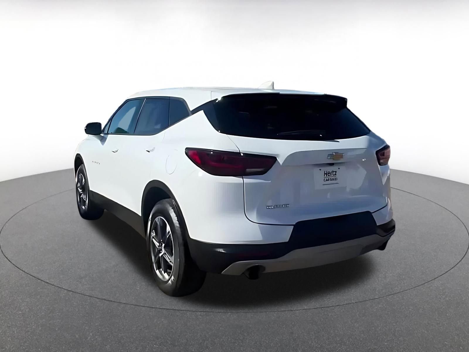 Used 2025 Chevrolet Blazer LT image 11