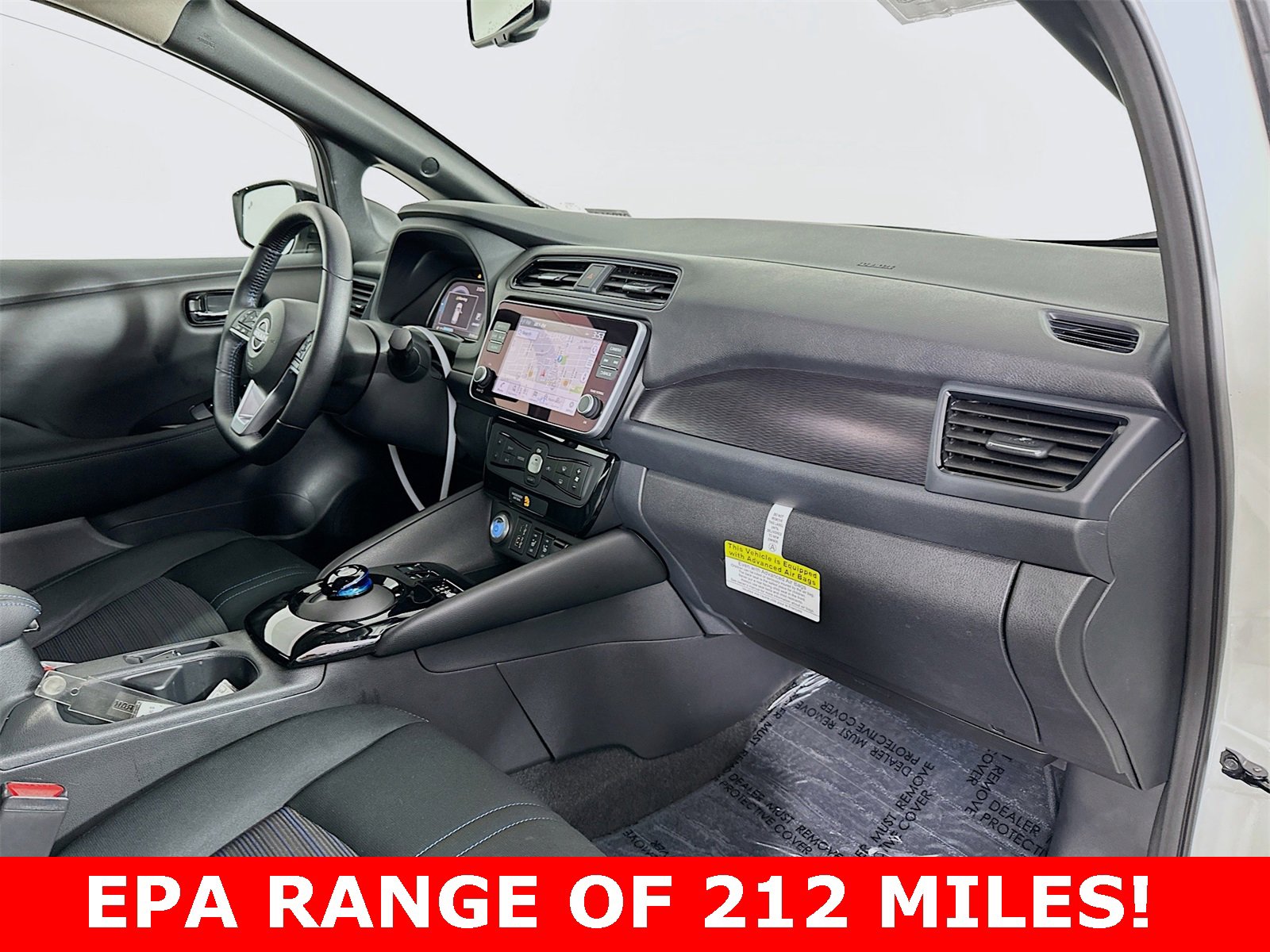 Used 2025 Nissan Leaf SV Plus image 25