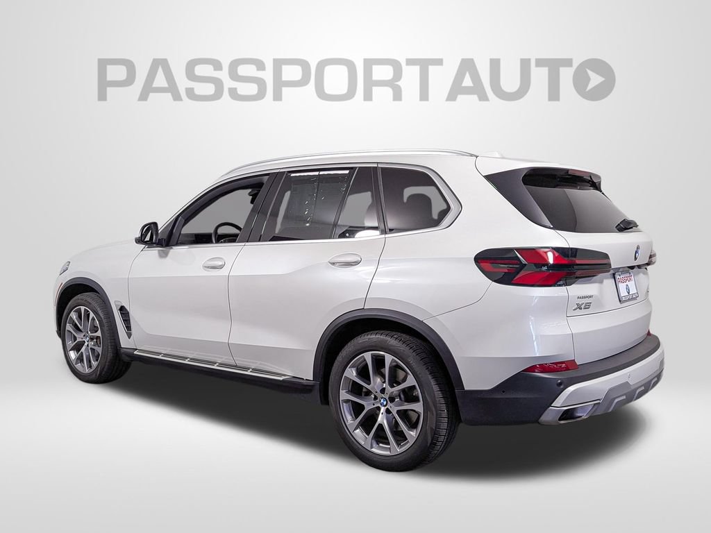 Certified 2024 BMW X5 xDrive40i w/ Executive Package AWD/4WD image 3