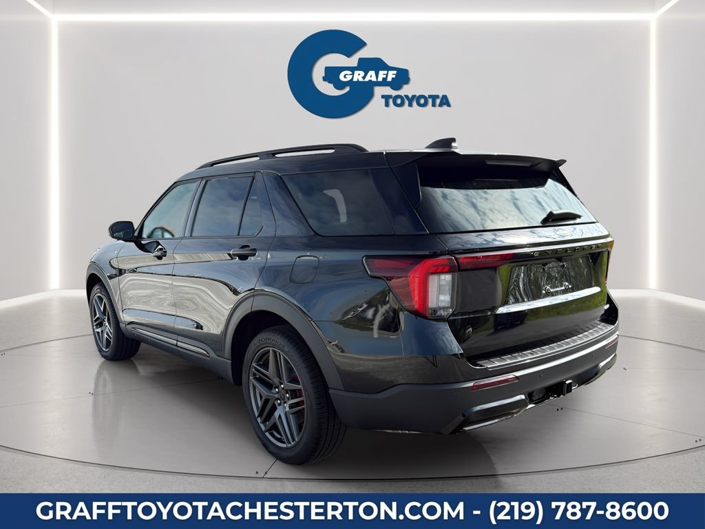 Used 2026 Ford Explorer ST-Line w/ ST-Line Street Pack AWD/4WD image 10