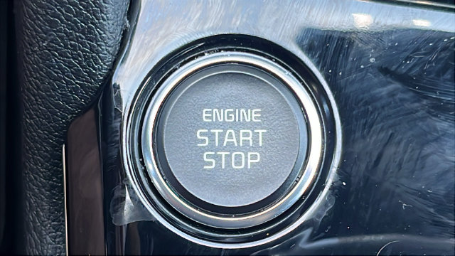 Used 2025 Kia Sportage SX AWD/4WD image 39