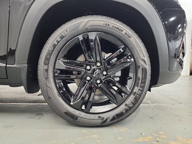 New 2026 Chevrolet Trax ACTIV w/ Sunroof Package image 38