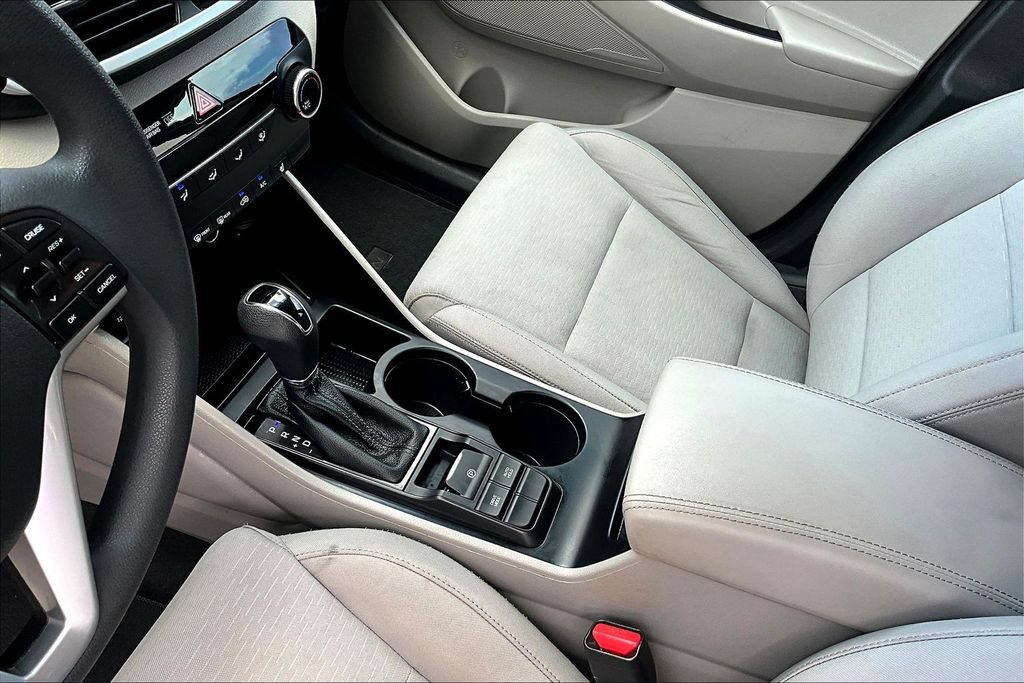 Used 2021 Hyundai Tucson Value w/ Cargo Package FWD image 19