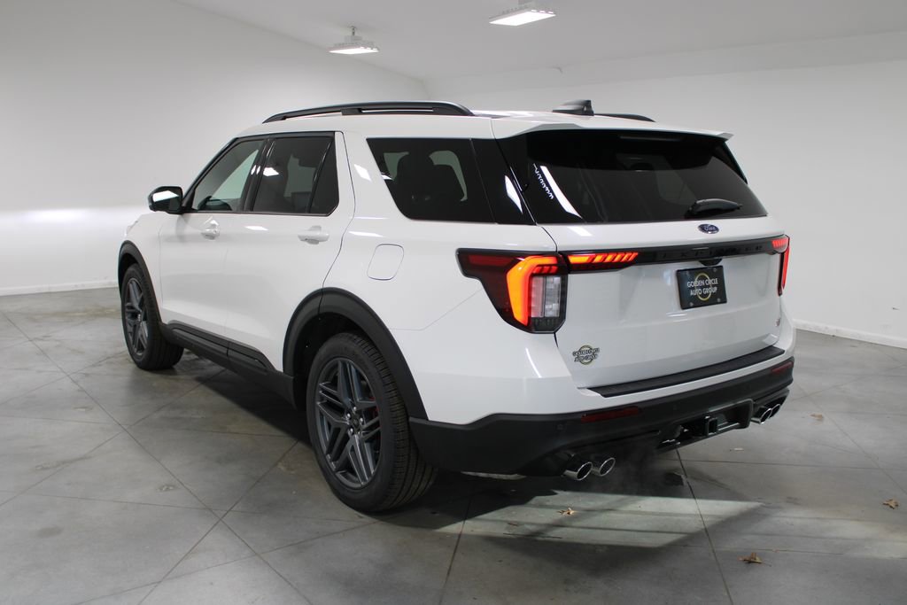 New 2026 Ford Explorer ST image 6
