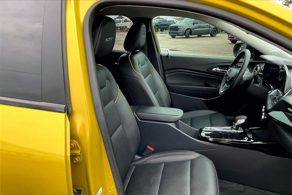 Used 2024 Chevrolet Trax ACTIV image 30