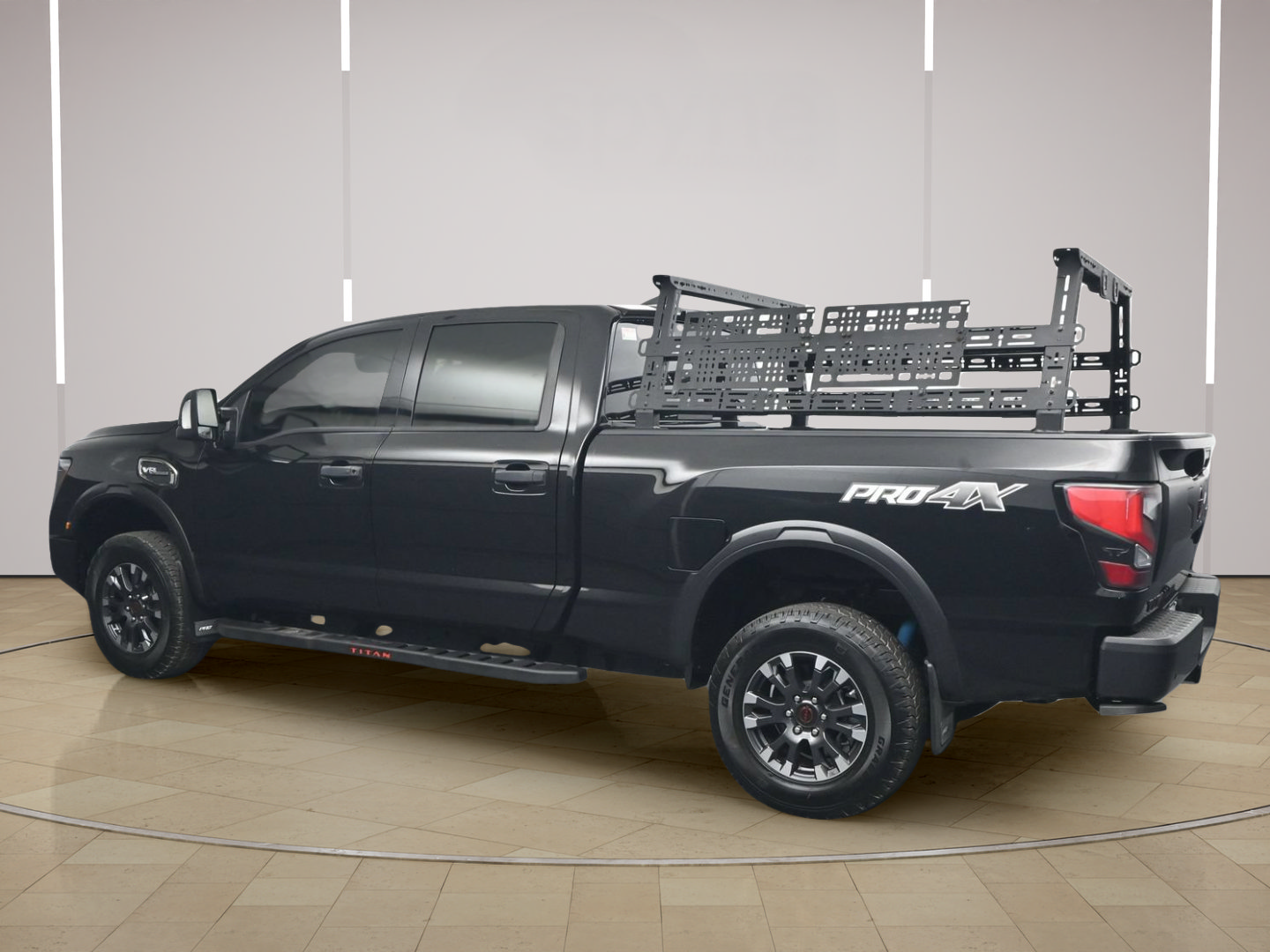Certified 2024 Nissan Titan XD AWD/4WD image 5