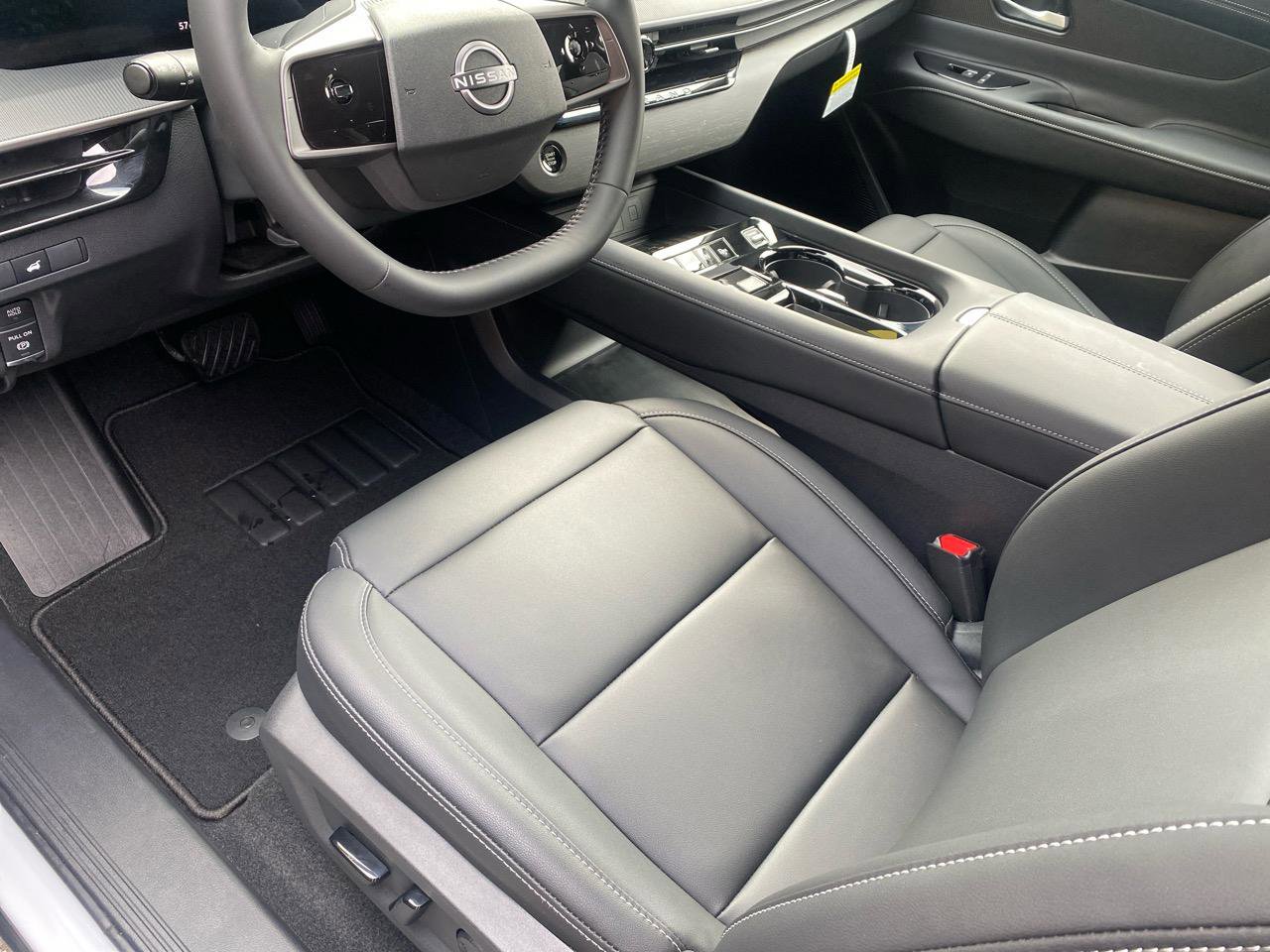 Used 2025 Nissan Murano SV image 22