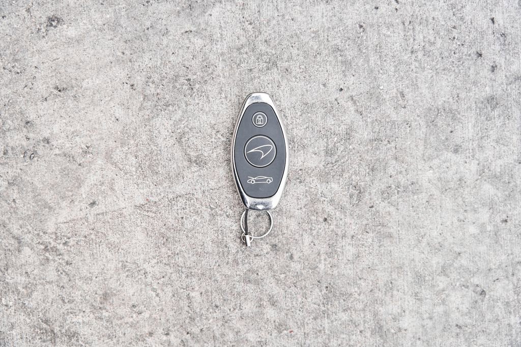 Used 2024 McLaren 750S RWD image 73