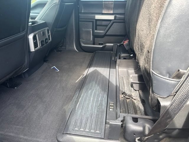 Used 2022 Ford F250 Lariat w/ Black Appearance Package AWD/4WD image 11