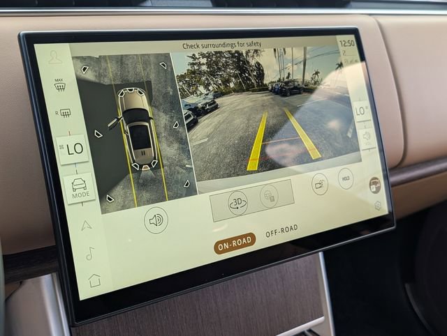 Used 2024 Land Rover Range Rover SE image 25