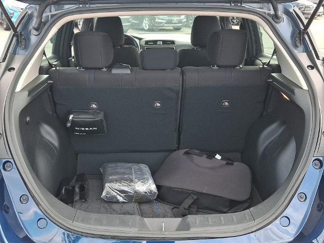 Used 2025 Nissan Leaf S FWD image 30
