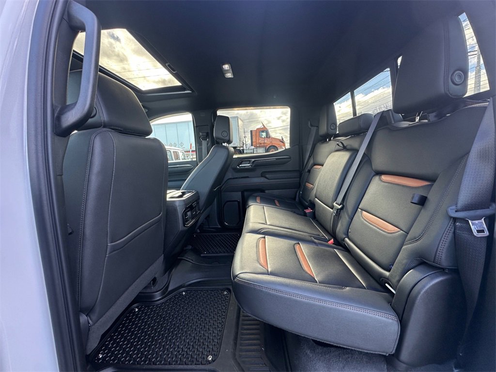 Used 2023 GMC Sierra 1500 AT4 w/ AT4 Premium Package image 21