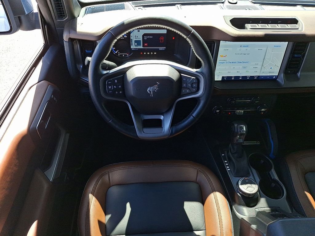 Used 2023 Ford Bronco Outer Banks w/ Sasquatch Package image 11