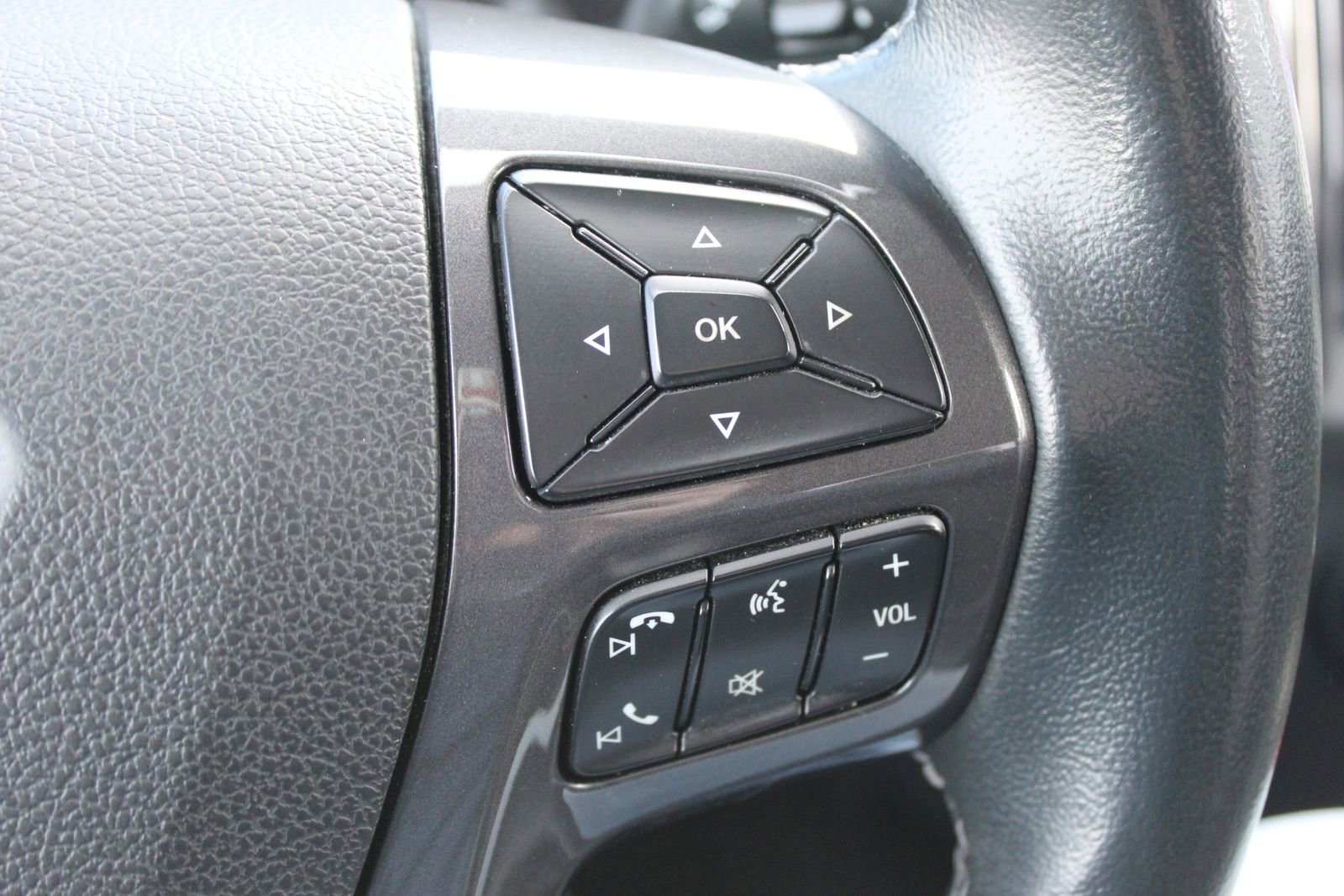 Used 2023 Ford Ranger Lariat w/ Equipment Group 501A High image 24