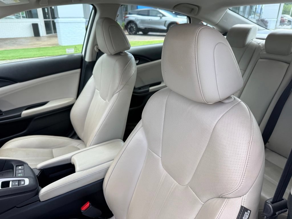 Used 2019 Honda Insight Touring image 14