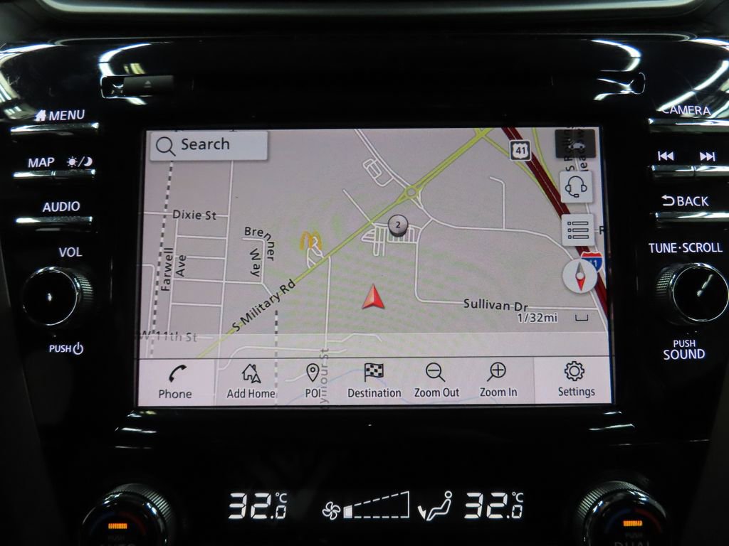 Used 2024 Nissan Murano Platinum AWD/4WD image 14