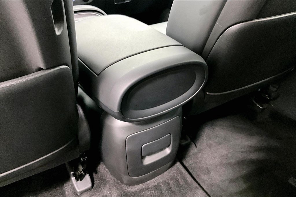 Used 2026 Hyundai Palisade SEL FWD image 28