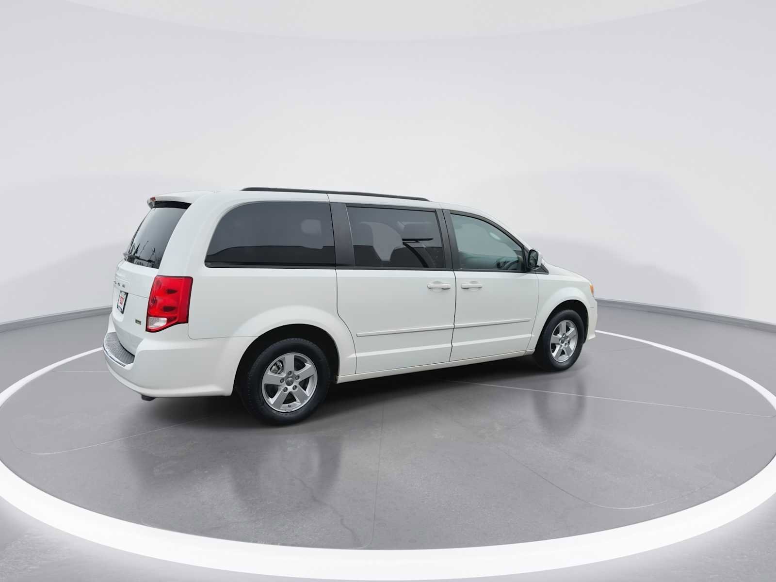 Used 2011 Dodge Grand Caravan Mainstreet w/ PWR Convenience Group image 8