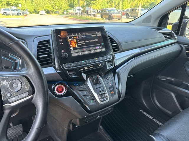 Used 2023 Honda Odyssey Elite image 29