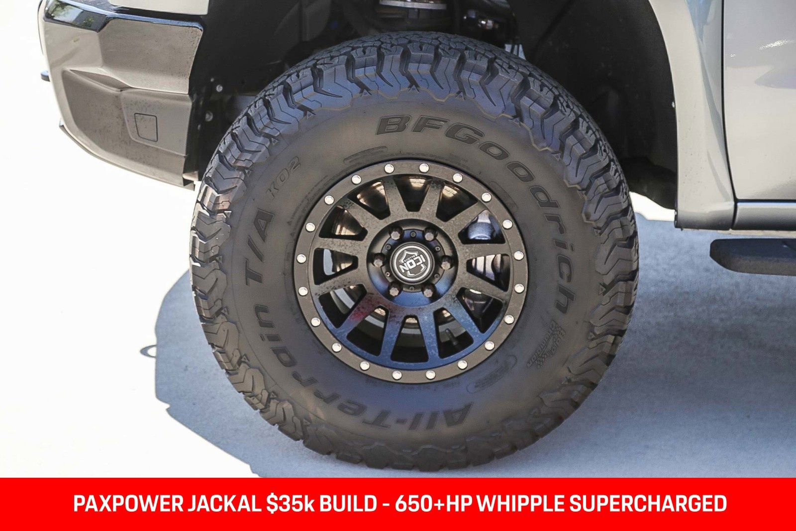 Used 2023 Chevrolet Silverado 1500 ZR2 w/ Technology Package AWD/4WD image 9