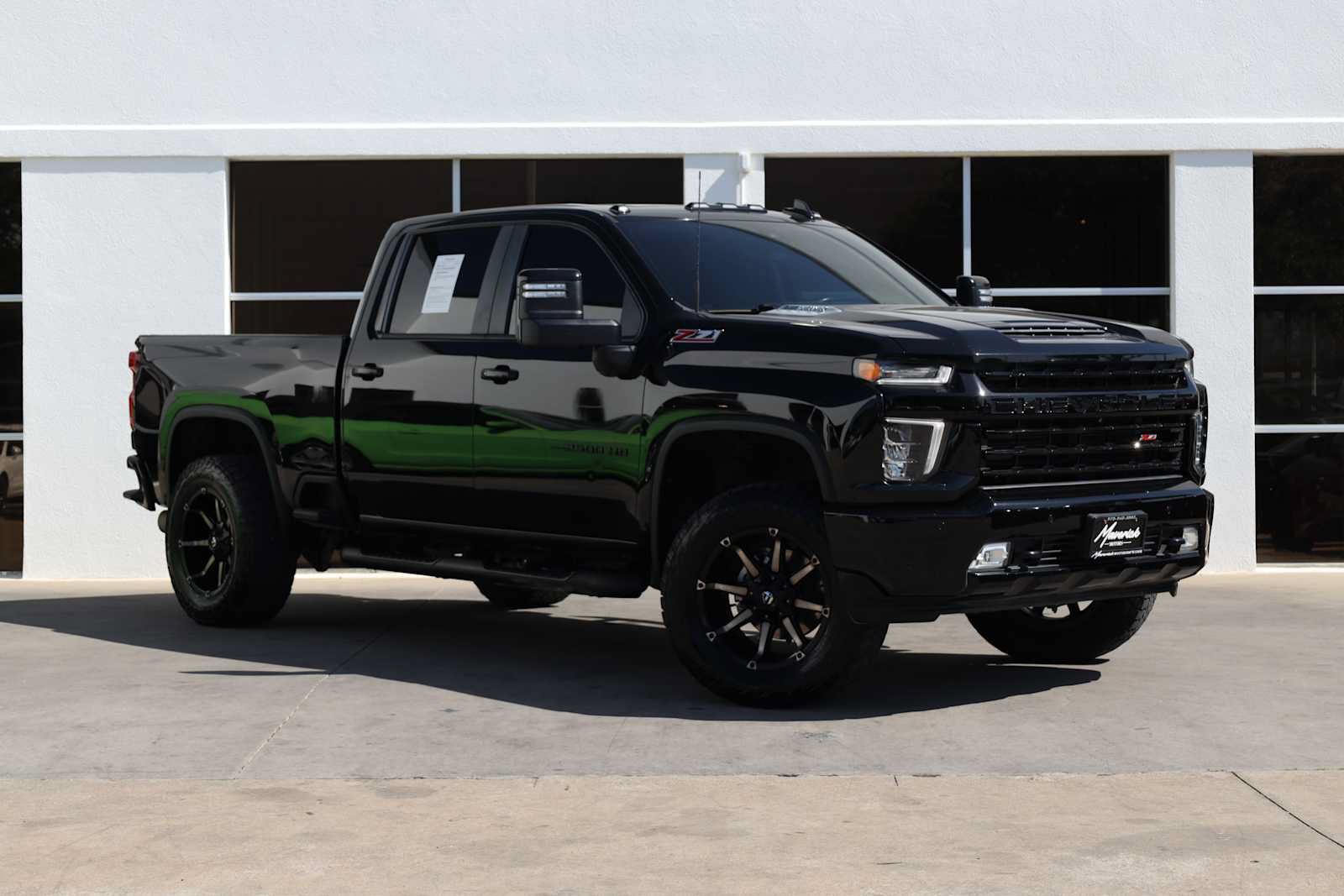 Used 2021 Chevrolet Silverado 2500 LTZ w/ LTZ Plus Package AWD/4WD image 6