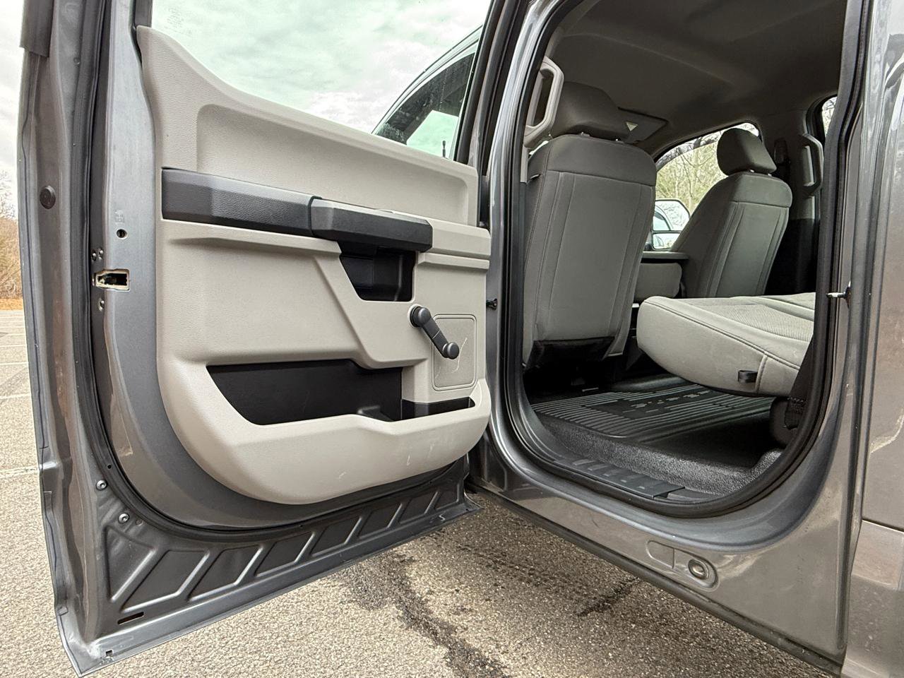 Used 2022 Ford F350 XL image 15