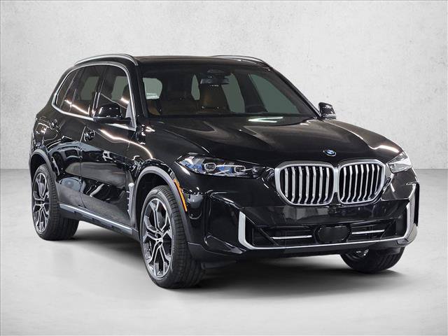 Used 2026 BMW X5 xDrive40i AWD/4WD image 3
