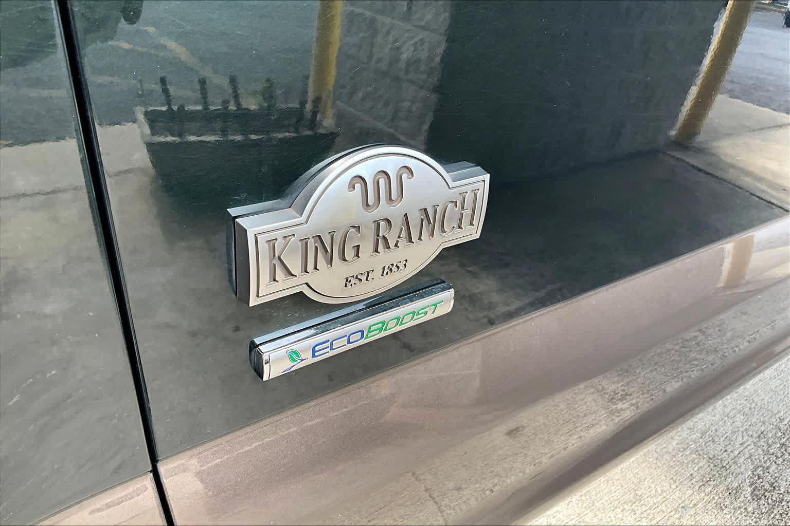 Used 2016 Ford F150 King Ranch w/ Equipment Group 601A Luxury AWD/4WD image 10