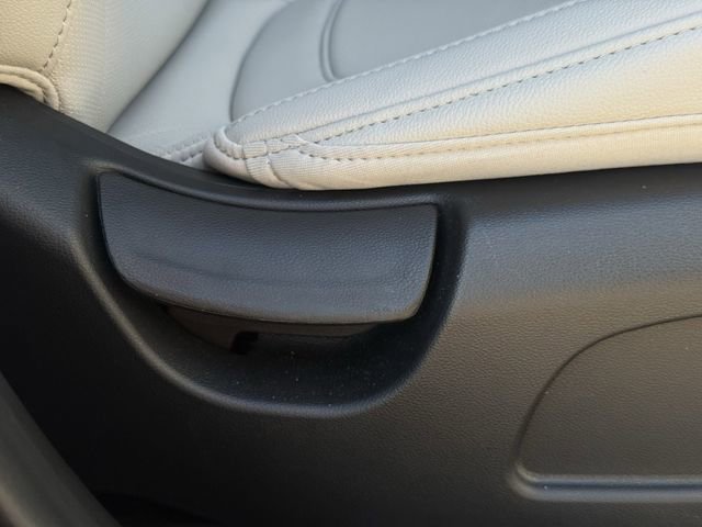 Used 2025 Hyundai Tucson SEL FWD image 30