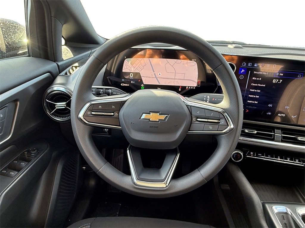 New 2026 Chevrolet Equinox EV LT w/ Midnight Package image 12